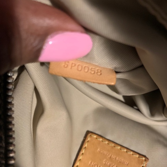 SOLD Louis Vuitton Damier Geant Citadin - Picture 10 of 15